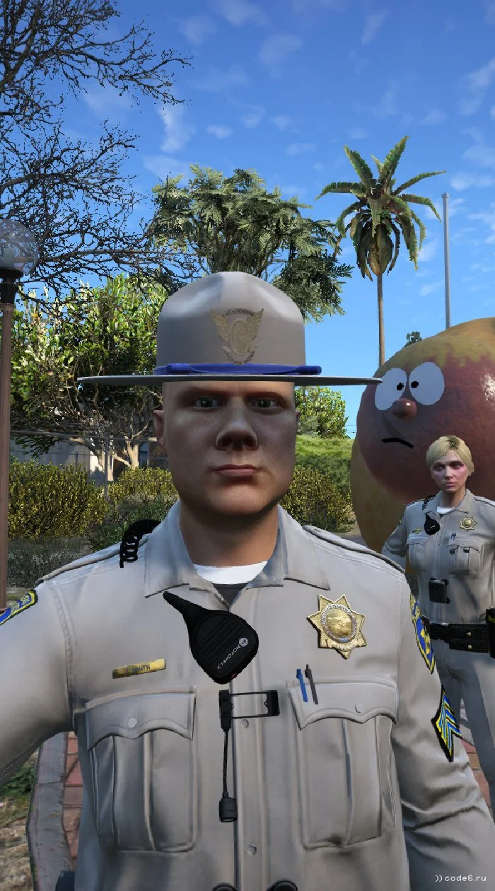 Whatcha lookin' at?